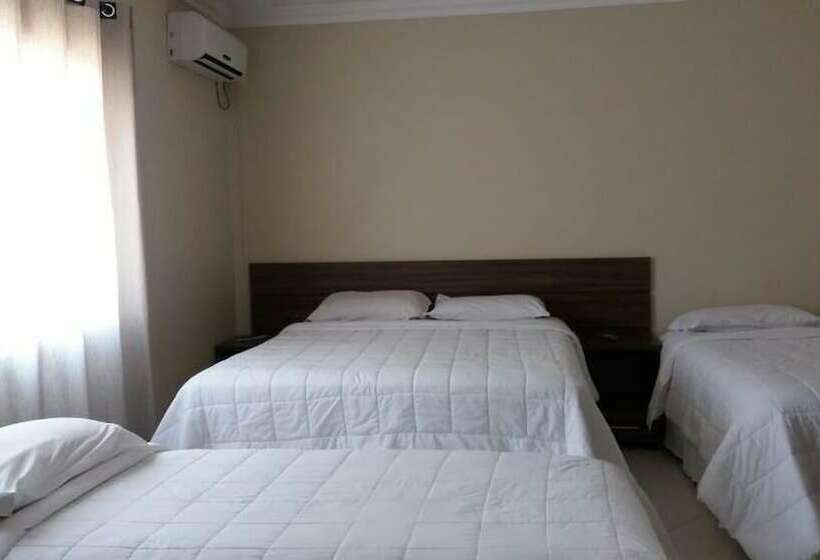 בית מלון כפרי Imbau Palace