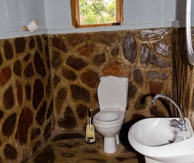 فندق Karungi Camp