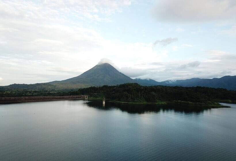 فندق La Fortuna Lodge