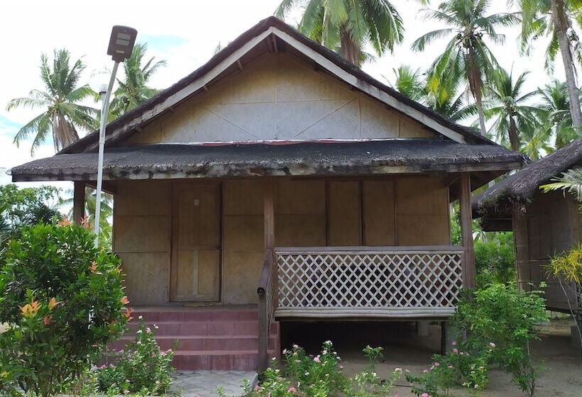 هتل Labros Adventure Camp And Waterfront