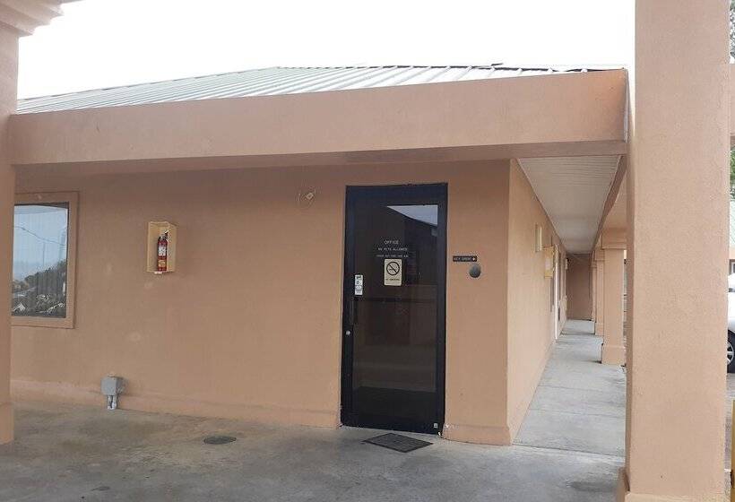 فندق Liberty Inn