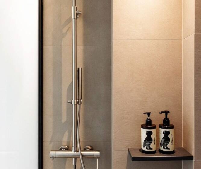 فندق Doryssa Lithos