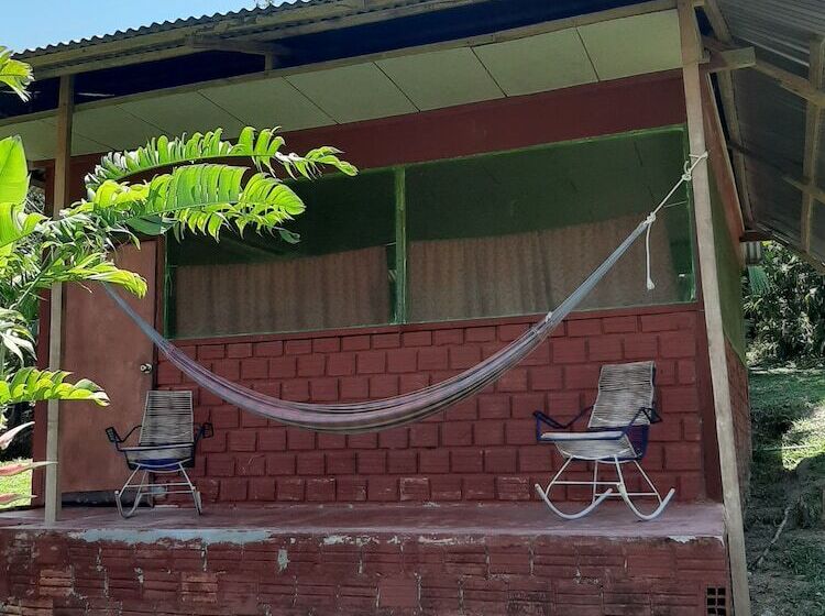 호텔 Lupuna Jungle Tours And Expeditions