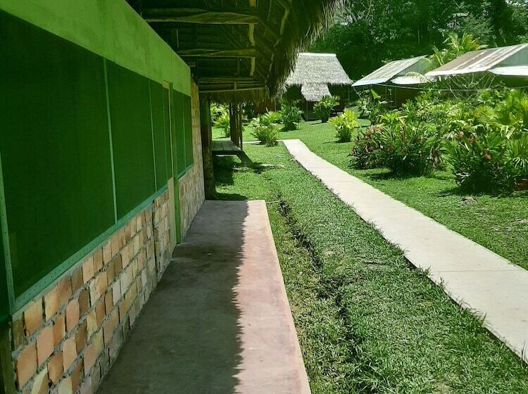 호텔 Lupuna Jungle Tours And Expeditions