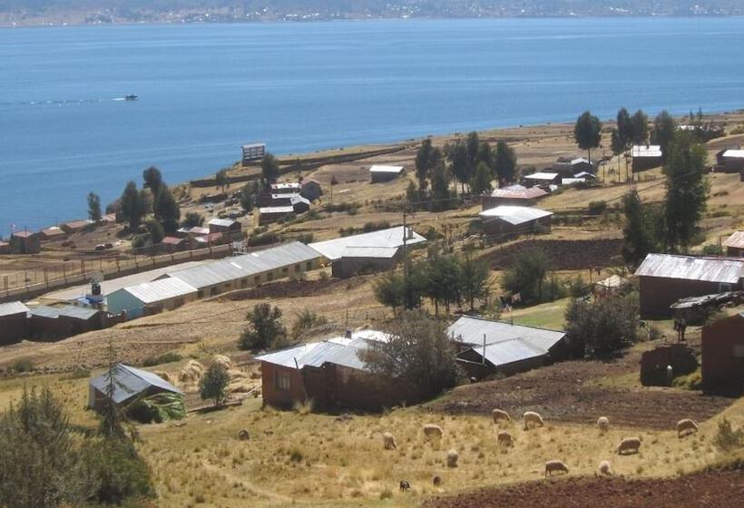 Отель Mallku Wasi Lodges Llachon