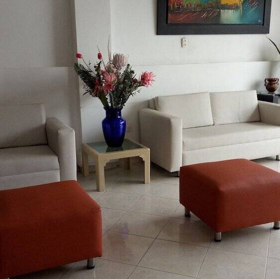 בית מלון כפרי Mary Plaza