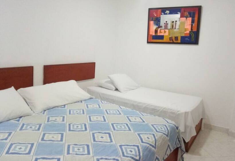 בית מלון כפרי Mary Plaza