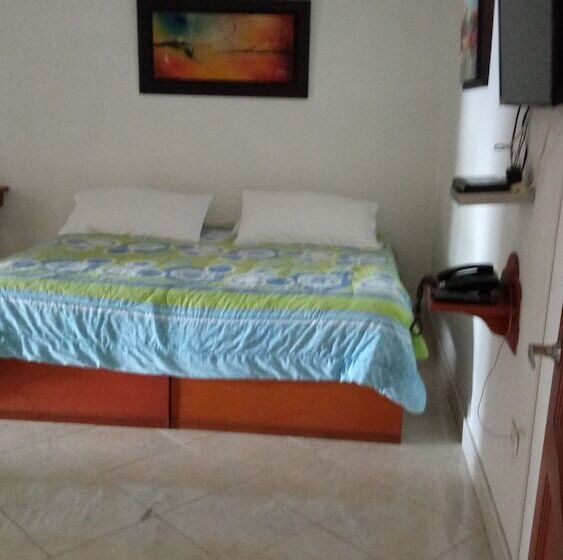 בית מלון כפרי Mary Plaza