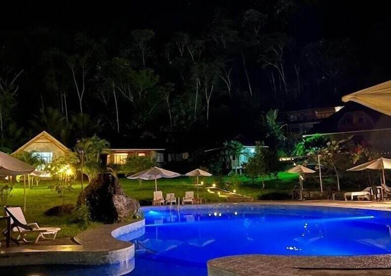 هتل Mercedes Lodge