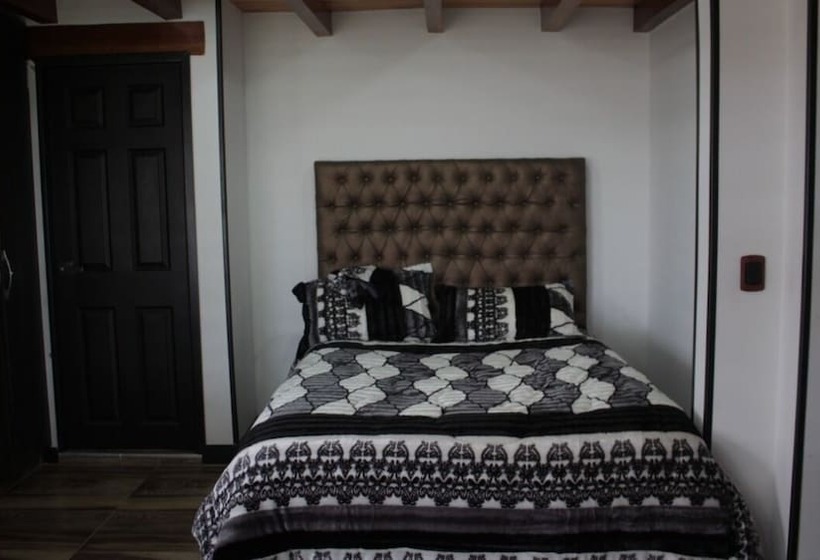 בית מלון כפרי Mont Blanc