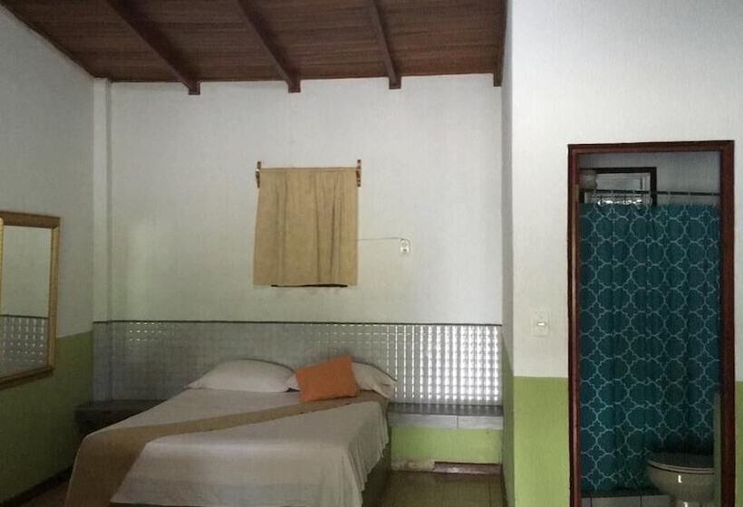 فندق Monte Del Mago