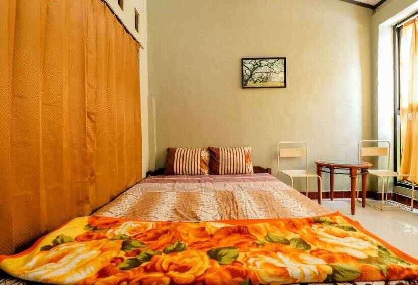 호텔 Nabhan Homestay