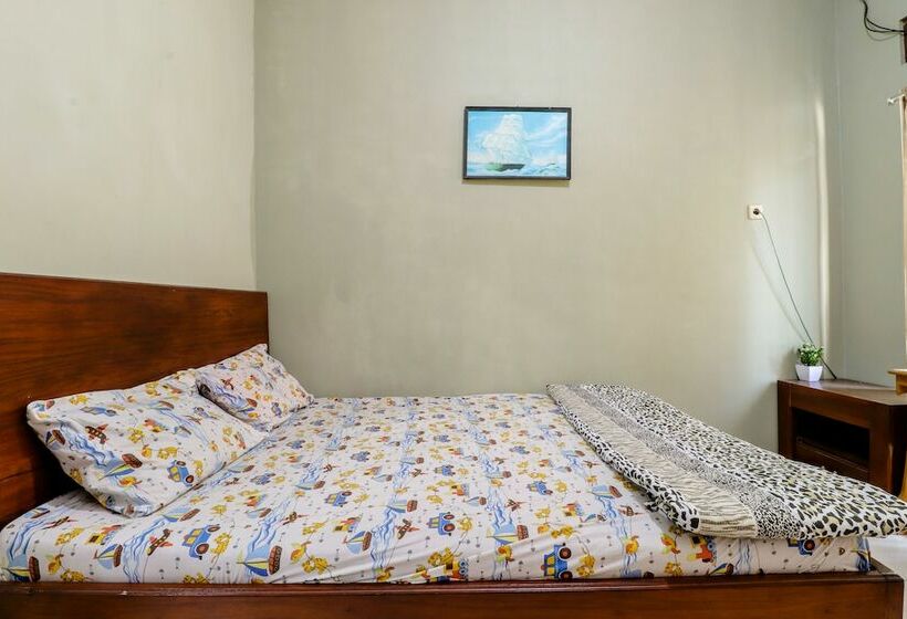 호텔 Nabhan Homestay