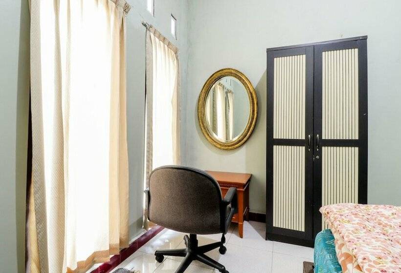 호텔 Nabhan Homestay