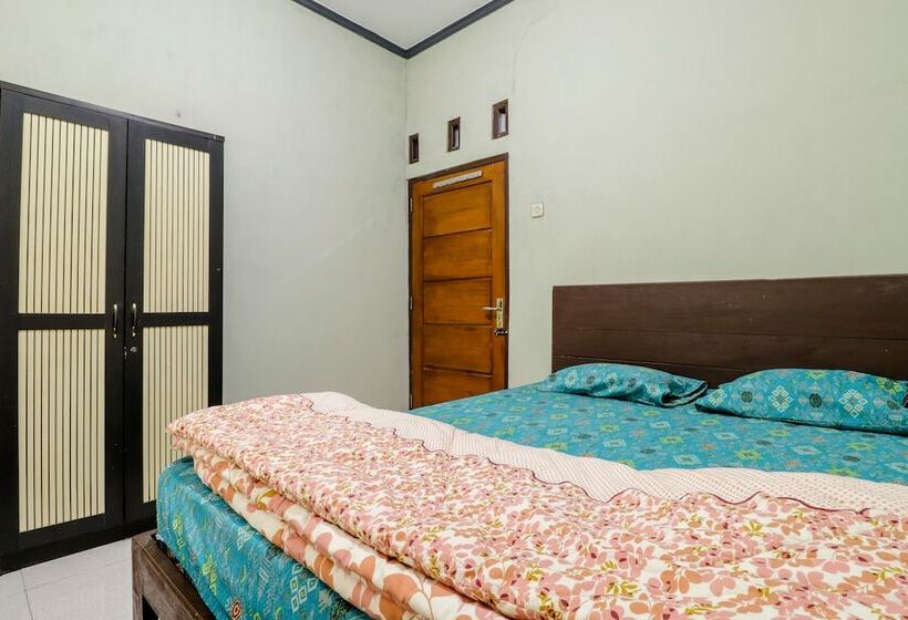 호텔 Nabhan Homestay