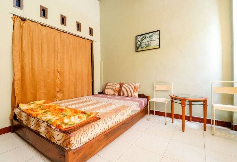 호텔 Nabhan Homestay