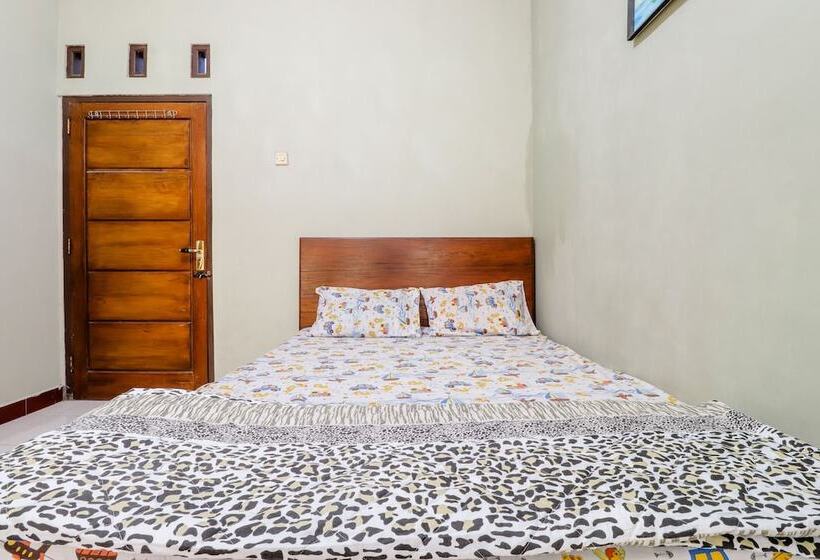 호텔 Nabhan Homestay