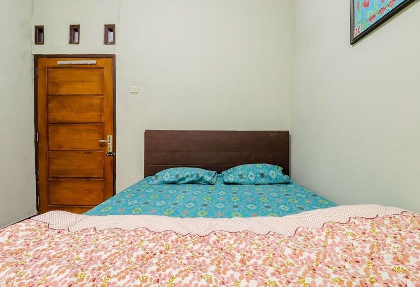 호텔 Nabhan Homestay