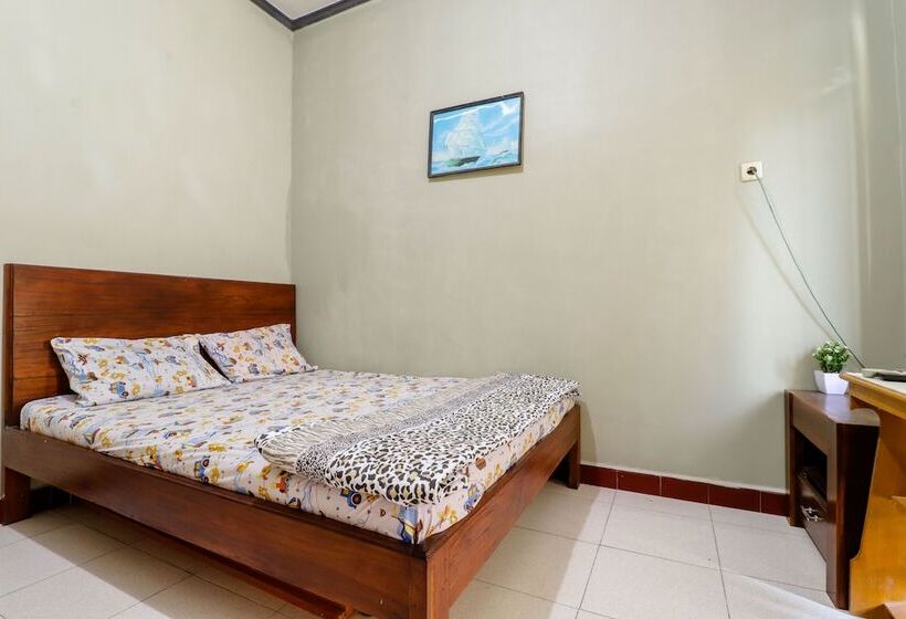 호텔 Nabhan Homestay