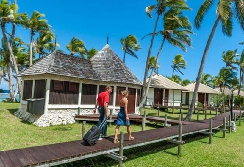 هتل Nengone Village