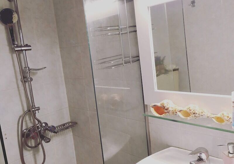 酒店 Oasis Studios