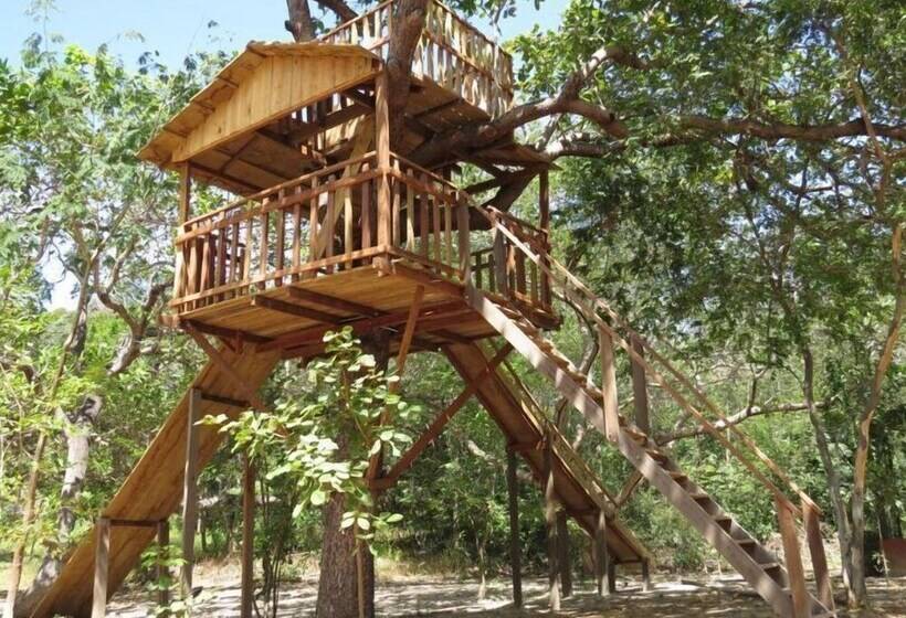 בית מלון כפרי Oca Tocarijus Eco Resort