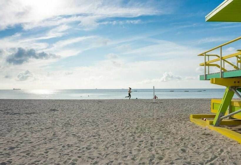 ホテル Ocean Beach Suites