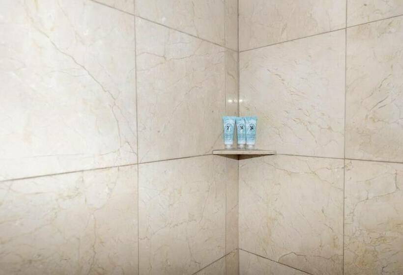 ホテル Ocean Beach Suites