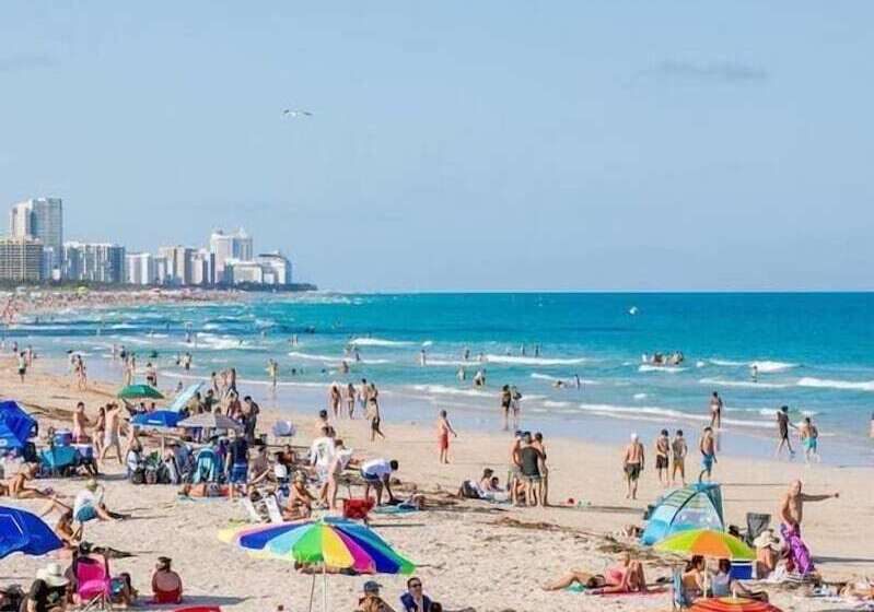 ホテル Ocean Beach Suites