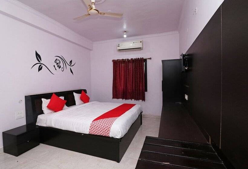 فندق Oyo 45787 Mangalam Resort