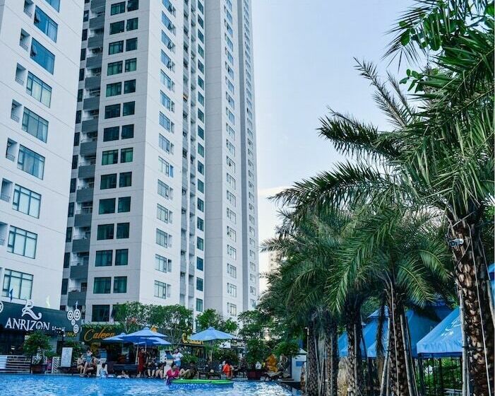 Pavilor Hotel Nha Trang