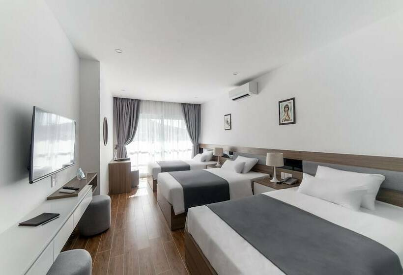 Pavilor Hotel Nha Trang