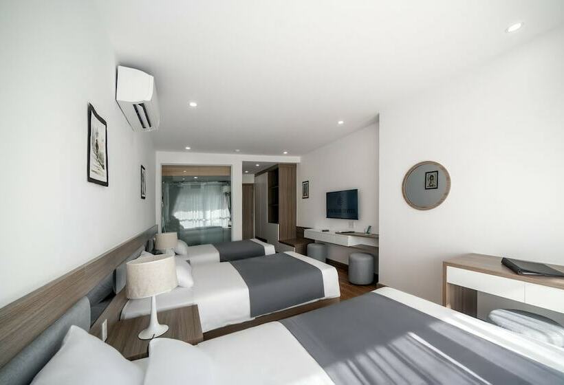 Pavilor Hotel Nha Trang