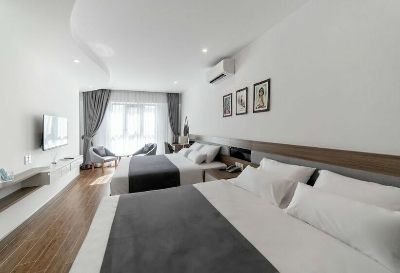 Pavilor Hotel Nha Trang