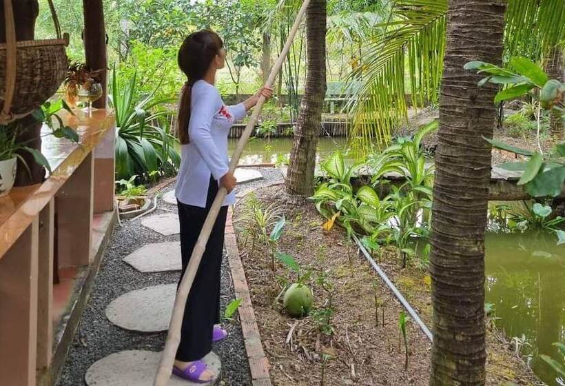 هتل Phuc Sinh Homestay