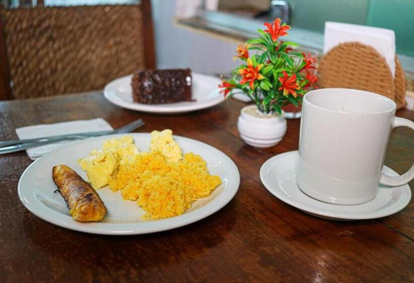 فندق Porto Center