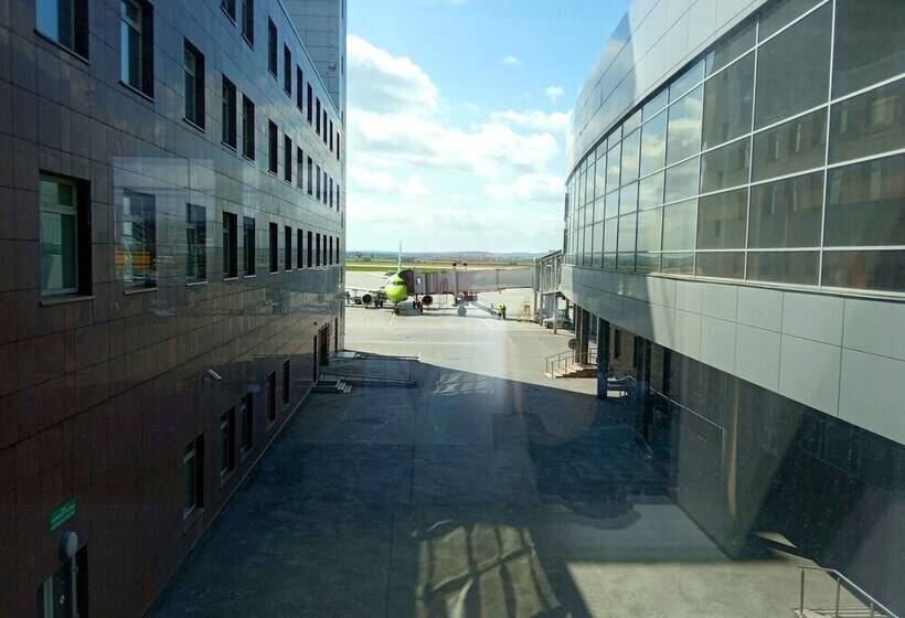 Отель Power Nap Koltsovo Capsule