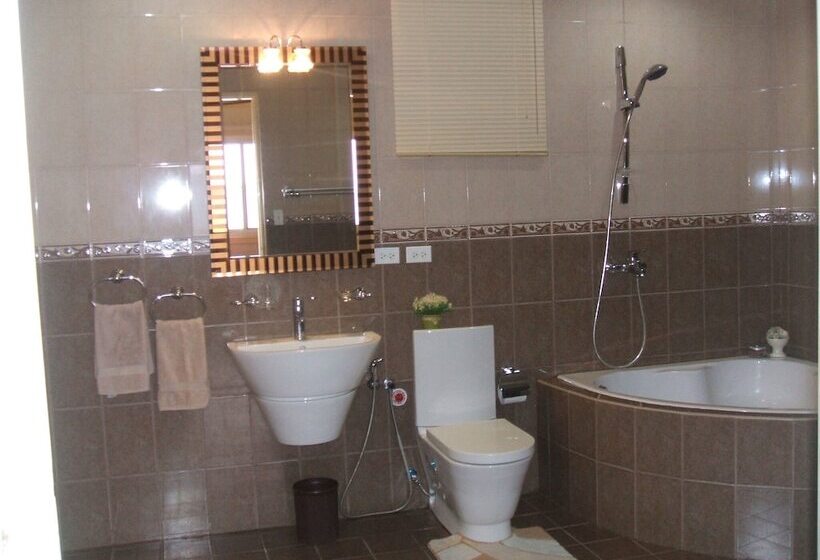 호텔 Pundaquit Luxury Resort