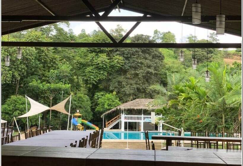 هتل Rancho Playa Del Sol