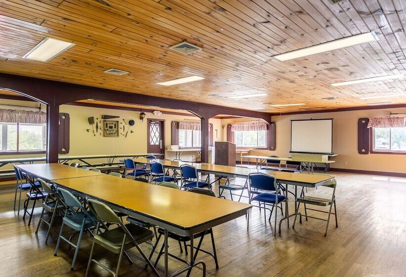 فندق Round Top Campground