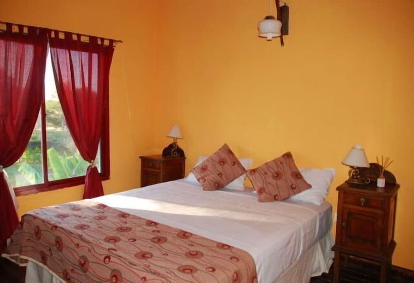 فندق ريفى Estancia Don Silvano