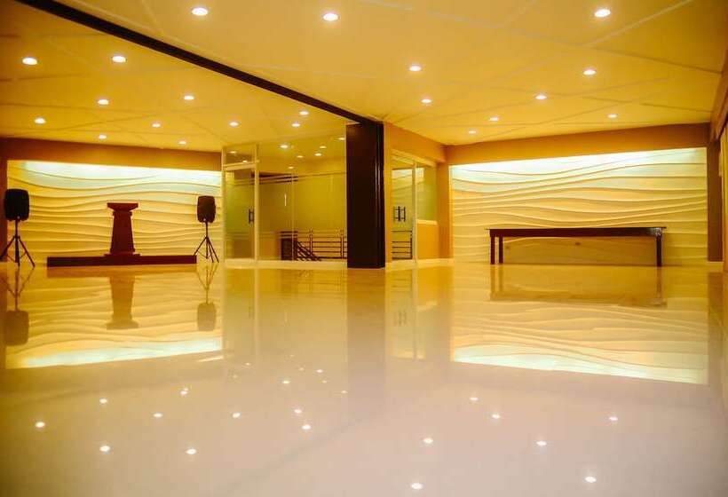 فندق Southgate Inn