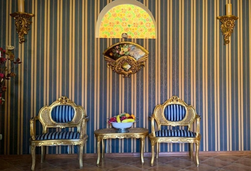 هتل & Spa Antyczny Dwór