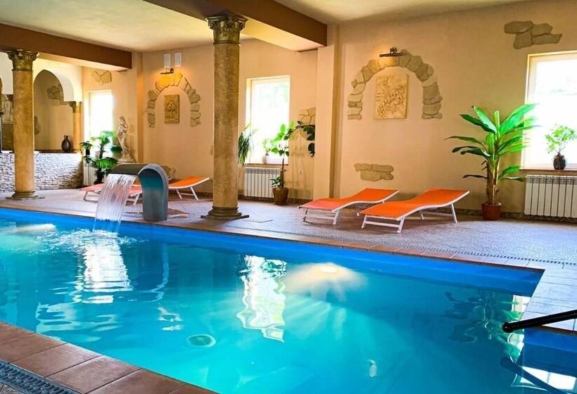 هتل & Spa Antyczny Dwór