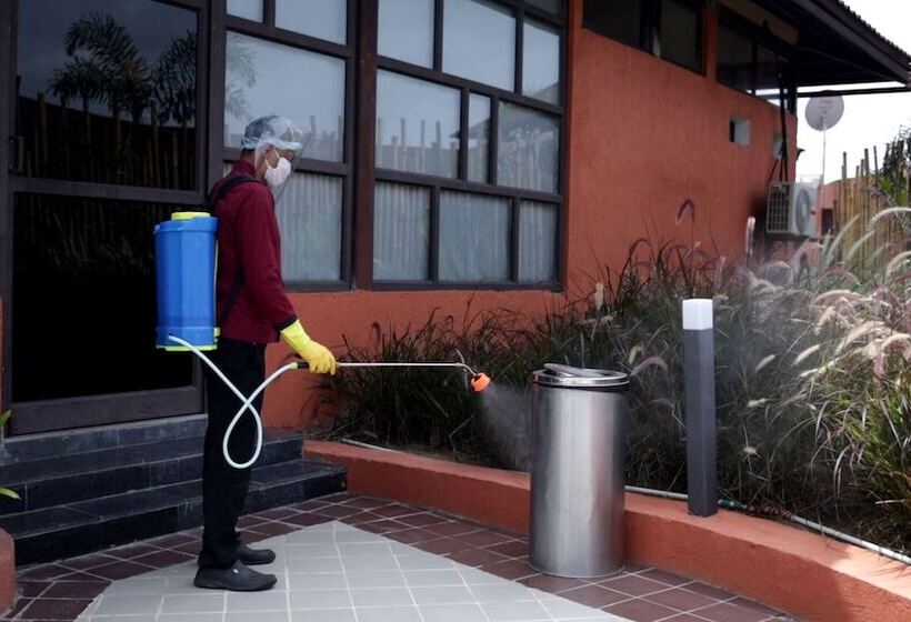 Hotel Statue Of Unity Tent City