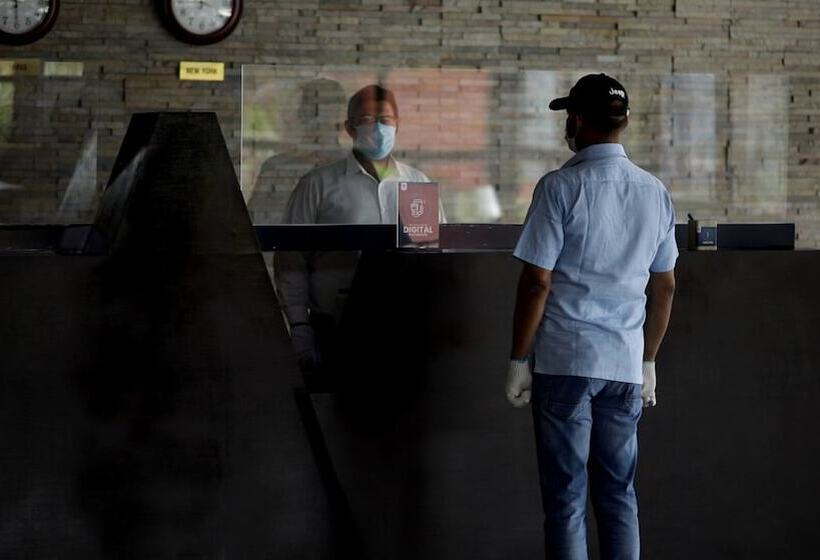 Hotel Statue Of Unity Tent City