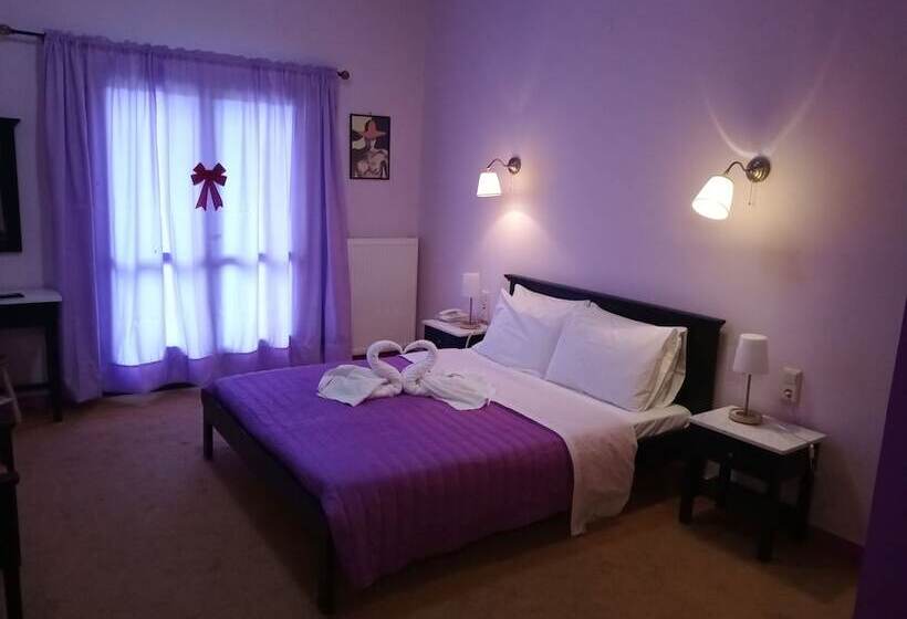 בית מלון כפרי Stis Elenas