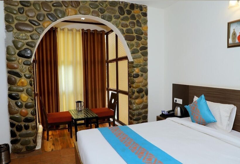 בית מלון כפרי Symphony By Devbhoomi Corbett Resort