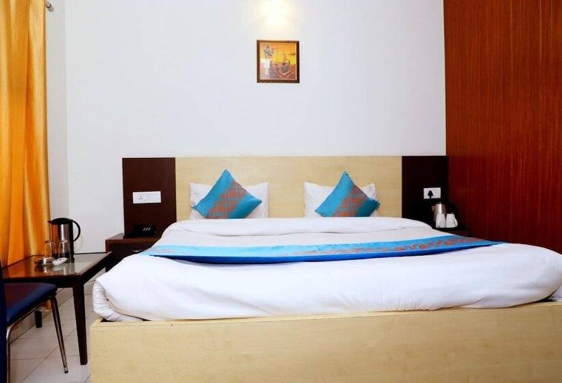 בית מלון כפרי Symphony By Devbhoomi Corbett Resort