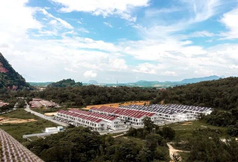 هتل The Haven Lakeside Suites By Verve